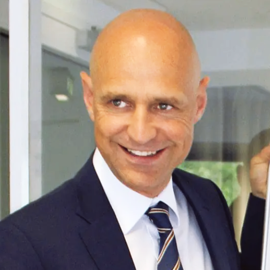 Dr. Jan Roy Edlund
